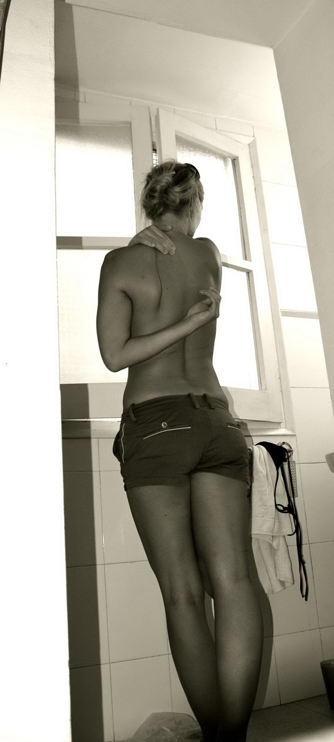 You are currently viewing Rennes Congress Seduction: 24 Hours of Raw Passion with Geneviève in a Luxury Suite