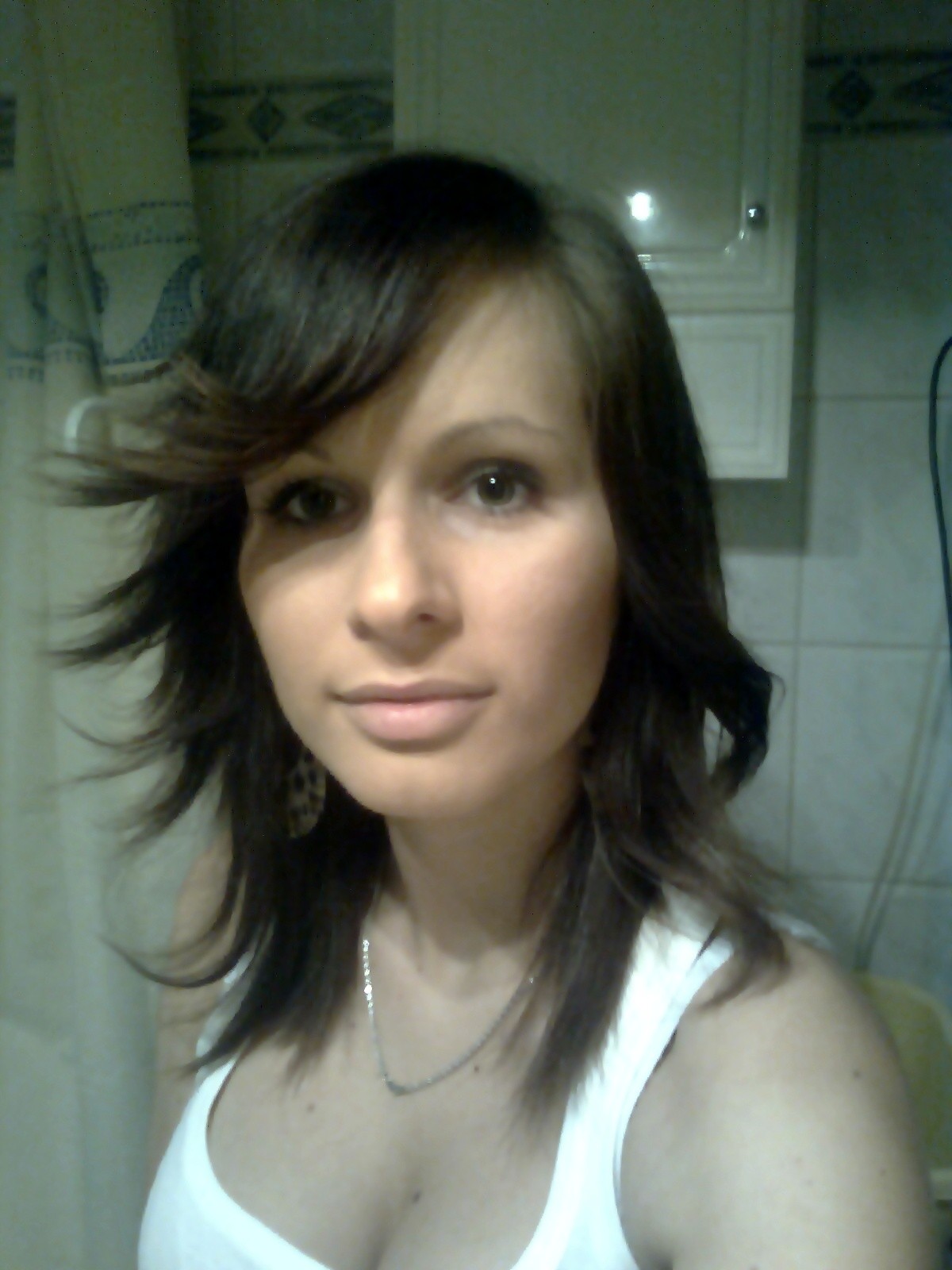 Read more about the article Mirrors of Forbidden Lust: Elite Secrets in the Urban Depths