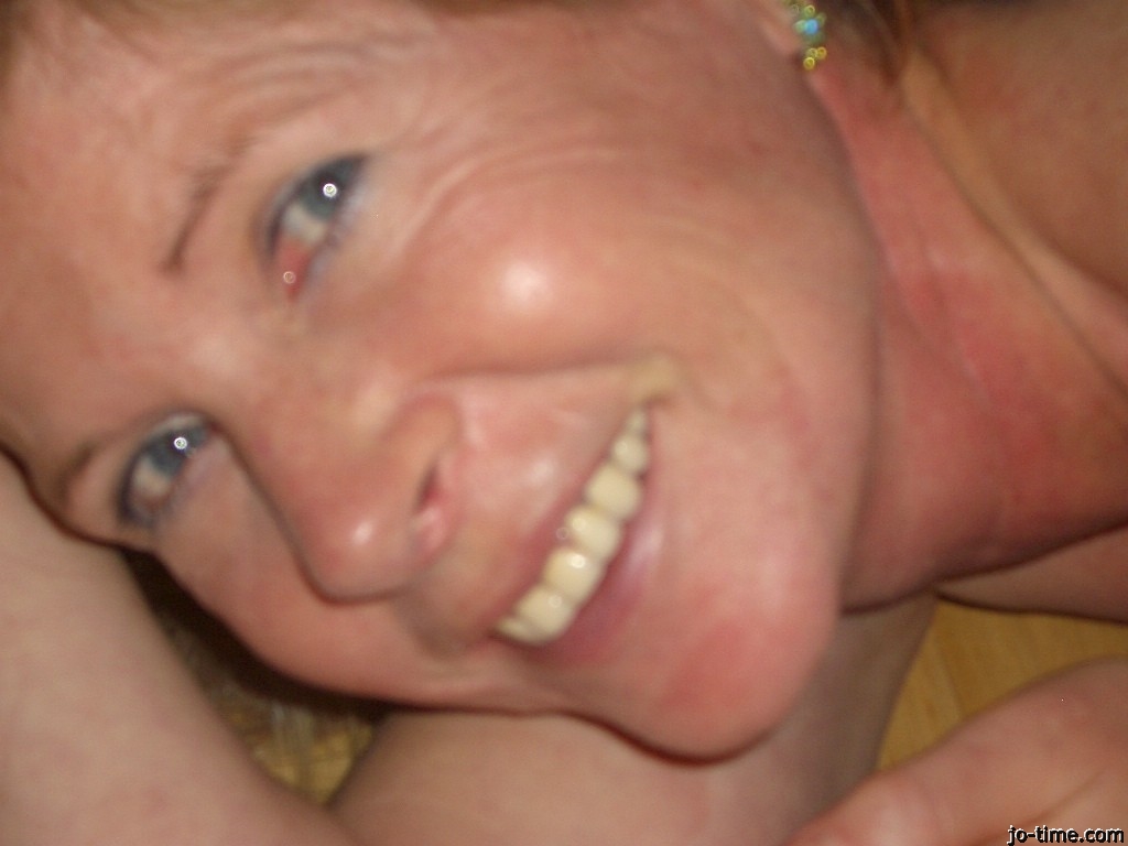 Read more about the article Elevator Inferno: Raw Lust in Our Elite High-Rise