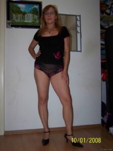 Read more about the article Midnight Surrender: Lisa’s Christmas Gift to Dylan