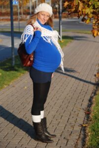 Read more about the article Secret Forest Surrender: A Virgin’s Raw Initiation