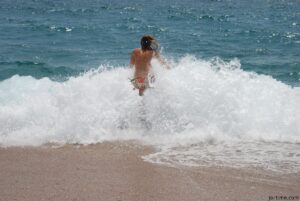 Read more about the article Eden’s Fall: My Raw Awakening with Rose